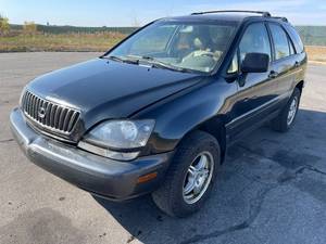 lot 16Q image: 2000 Lexus RX 300 - AWD