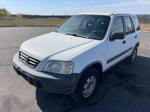 lot 16F image: 1999 Honda CR-V LX - AWD - MANUAL
