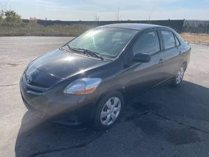 lot 16S image: 2008 Toyota Yaris - 2 OWNERS