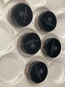 lot 30 image: I 2 - Savvy Minerals Blush Collection by Young Living X5