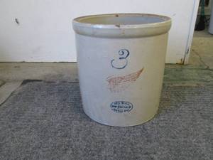 lot 177 image: 3-gallon Red Wing Stoneware Crock...