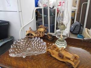 lot 182 image: Handcrafted wood motorcycle and ant...