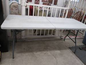 lot 194 image: 6ft PDG folding table...