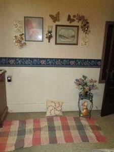 lot 221 image: Religious and floral inspired wall ...