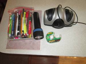 lot 250 image: Electric knife sharpener, flashligh...
