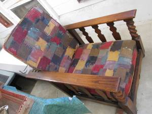 lot 101 image: Decorative Wood framed low profile ...