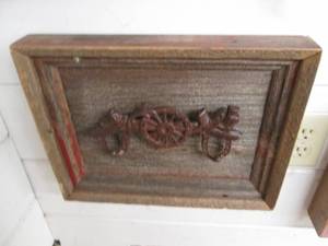 lot 115 image: Cast Iron Cowboy hat, boot and hors...