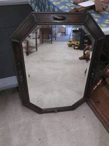 lot 65 image: 35.5in Vintage Wood framed Oblong o...