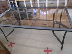 lot 73 image: Huge metal framed patio table with ...