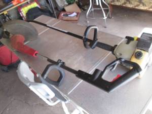 lot 49 image: Craftsman gas powered weed whip and...