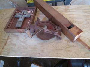 lot 35 image: Barnwood framed religious cross wal...