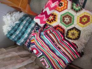 lot 17 image: Collection of hand made afghans, ma...