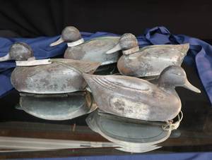 BLACKGRAY DECOYS