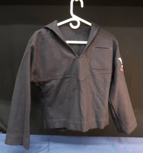 VINTAGE MILITARY GEAR