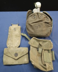 VINTAGE CANTEEN AND POUCHES