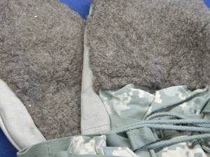 EXTREME COLD WEATHER  MILITARY MITTENS