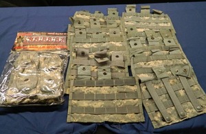 10 MOLLE II M4 THREE MAGAZINE POUCHES   PLUS