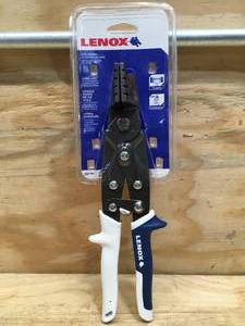 lot 54 image: Lenox S2 3 Seamer Model # 22210H 10212412
