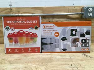 lot 104 image: The Original Egg Set and Tactix 6 Piece Storage Containers