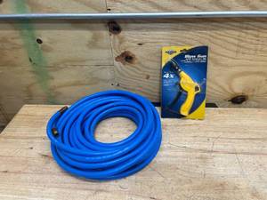 lot 117 image: VALLEY 300psi Air Hose with VAPER Blow Gun