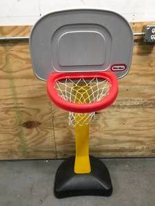 lot 121 image: Little Tikes Childrens Basketball Hoop