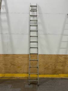 lot 158 image: KELLER Extension Ladder
