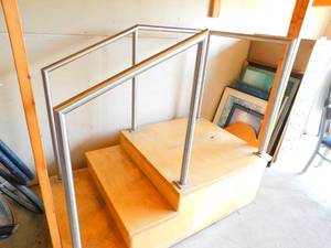 Three Steps Walkway With Metal Railings