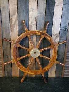 lot 101 image: Large 34 Wooden Ship Wheel