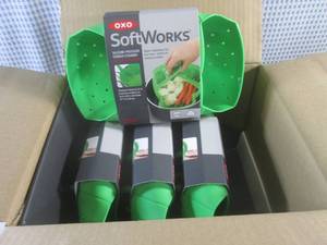 lot 291 image: (BS) 4 SoftWorks Silicone Pressure ...