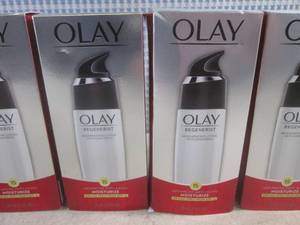 lot 306 image: (EC1) 5 Olay Advanced Anti-Aging Mo...