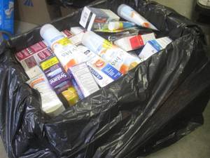 lot 312 image: (BR2) Box Full of Assorted Drug Sto...