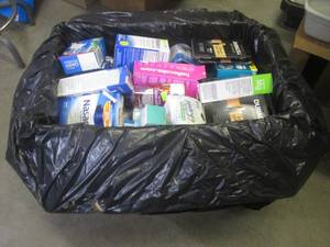 lot 313 image: (BR2) Box Full of Assorted Drug Sto...