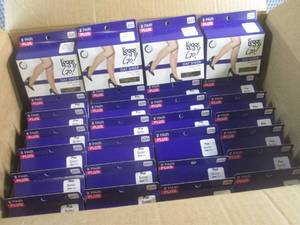 lot 335 image: (BR3) 72 Pair of Leggs To Go Day S...