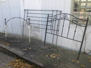 lot 14 image: (FD) 3 Vintage Metal Headboards...