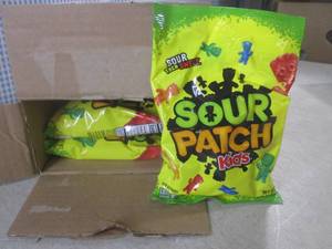 lot 395 image: (C-1) 12 Bags of Sour Patch Kids 8o...