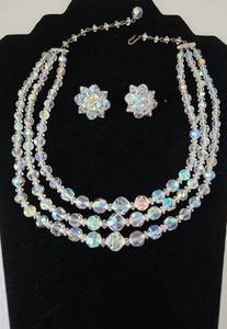 lot 56 image: Vintage 1950s Iridescent Crystal Necklace & Earring Set
