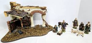 lot 35 image: Department 56 Christmas Star of Wonder Nativity Set