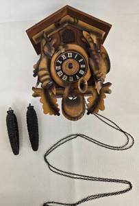 lot 49 image: Vintage Germany Cuckoo Clock Germany Hunter Style