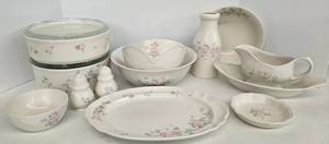 lot 86 image: Vintage Plalfzgraff Tea Rose Serving Pieces