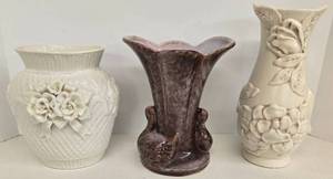 lot 74 image: RED WING POTTERY, Gonder, & Belleek Style Vintage Vases - Qty 3