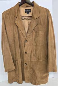 lot 92 image: Golden Bear Sportswear Suede Mens XL Jacket Blazer 
