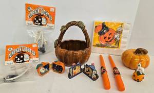 lot 99 image: All Things Fall and Pumpkins