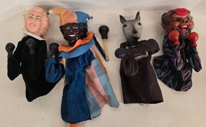 lot 111 image: Vintage Boxing Fighting Hand Puppets - Qty 4