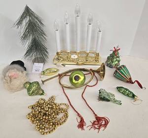lot 155 image: Vintage 5 Candelabra Light, Mercury Glass Beads, German Kugel and Other Christmas