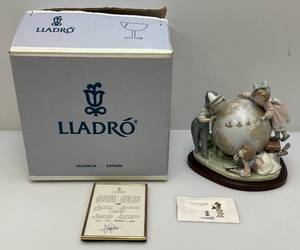 lot 3 image: Lladro #5847 The Voyage Of Columbus  (Open In Original Box)