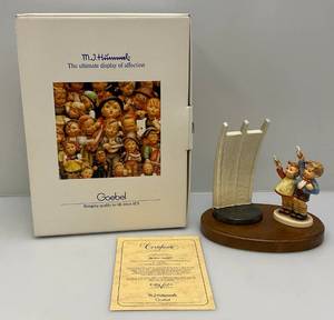 lot 49 image: Large M.J. Hummel Airlift Memorial #83 (NIB)