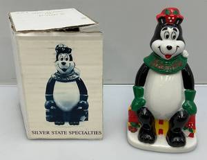 lot 115 image: Vintage Hamms Beer Bear Christmas Salt & Pepper Shaker 6 34 With  Original Box