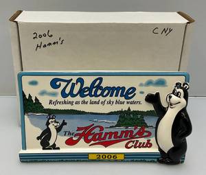 lot 124 image: 2006 Welcome Refreshing As The Land Of Sky Blue Waters The Hamms Club Porcilain Plaque 8 34 L x 5 H With Original Box
