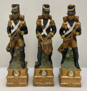 lot 202 image: Vintage Old Pedria Company Minneapolis Minnesota Collectible Soldier Decanters (Empty)