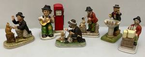 lot 234 image: Misc. Melody In Motion Collectible Miniature Porcelain Figurines